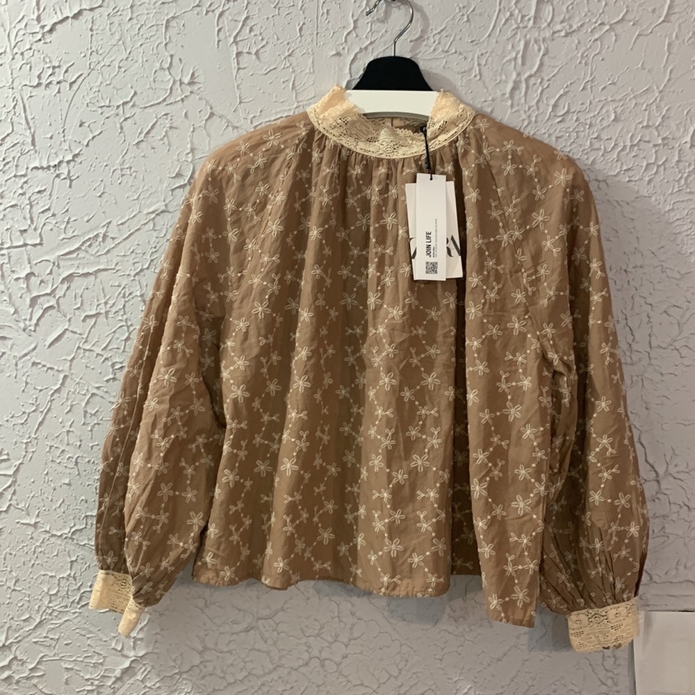 ZARA NEW Embroidered Blouse Beige Tan Small Button Cuffs Romantic Victorian - Picture 2 of 15